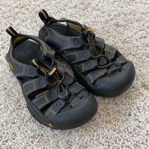 KEEN Kids Sandals Size 13 unisex